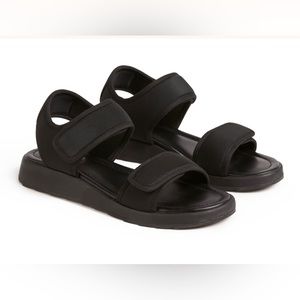 Twoobs The OG Sandal